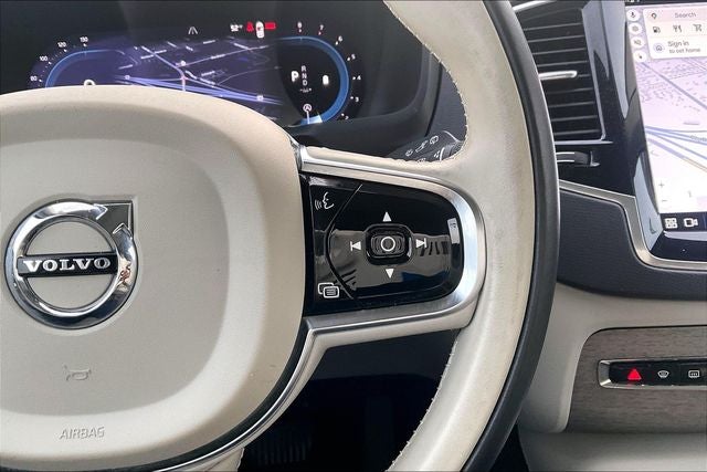 2024 Volvo XC90 B6 Plus Bright Theme
