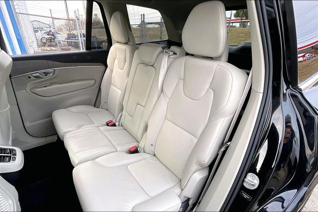 2024 Volvo XC90 B6 Plus Bright Theme