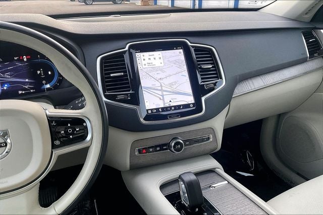 2024 Volvo XC90 B6 Plus Bright Theme