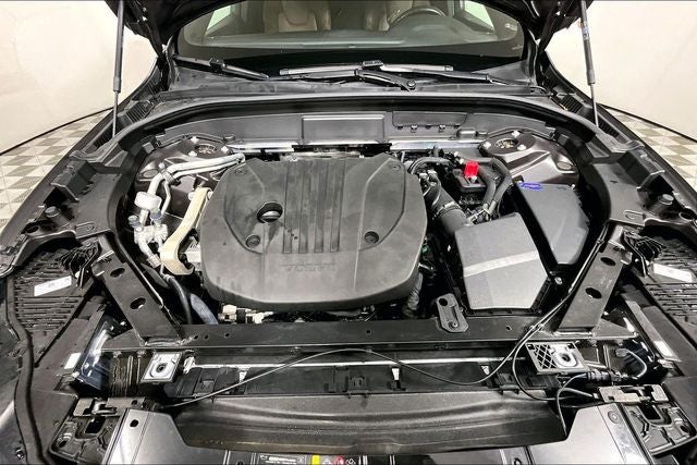 2023 Volvo XC60 B5 Plus Bright Theme