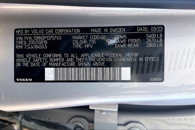 2023 Volvo XC60 B5 Plus Bright Theme