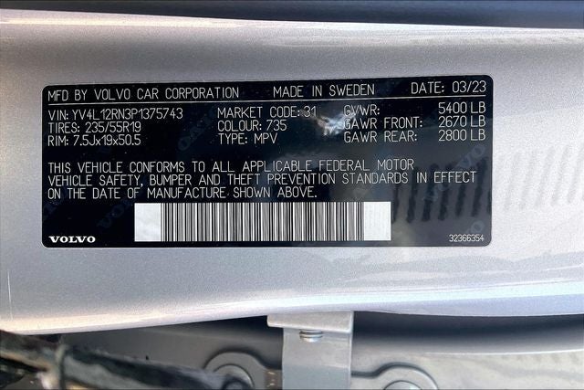 2023 Volvo XC60 B5 Plus Bright Theme