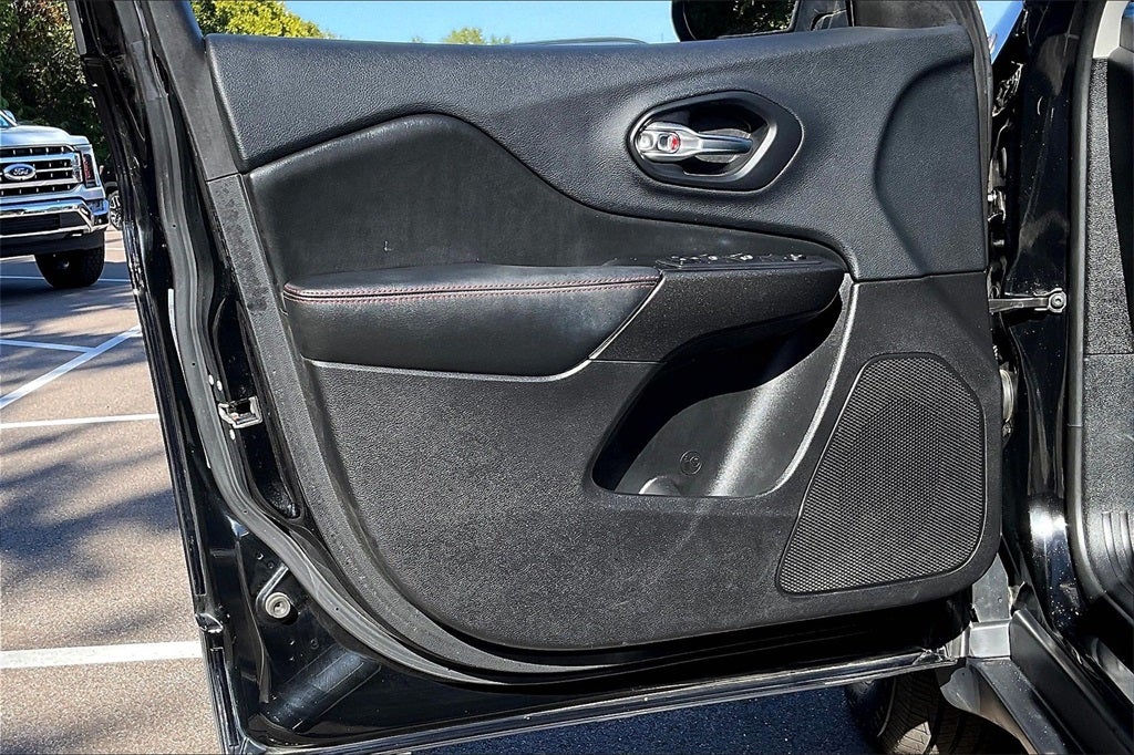 2019 Jeep Cherokee Trailhawk