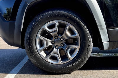 2019 Jeep Cherokee Trailhawk