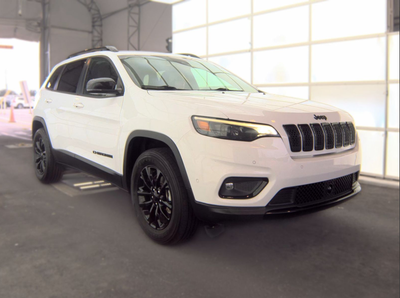 2023 Jeep Cherokee Altitude