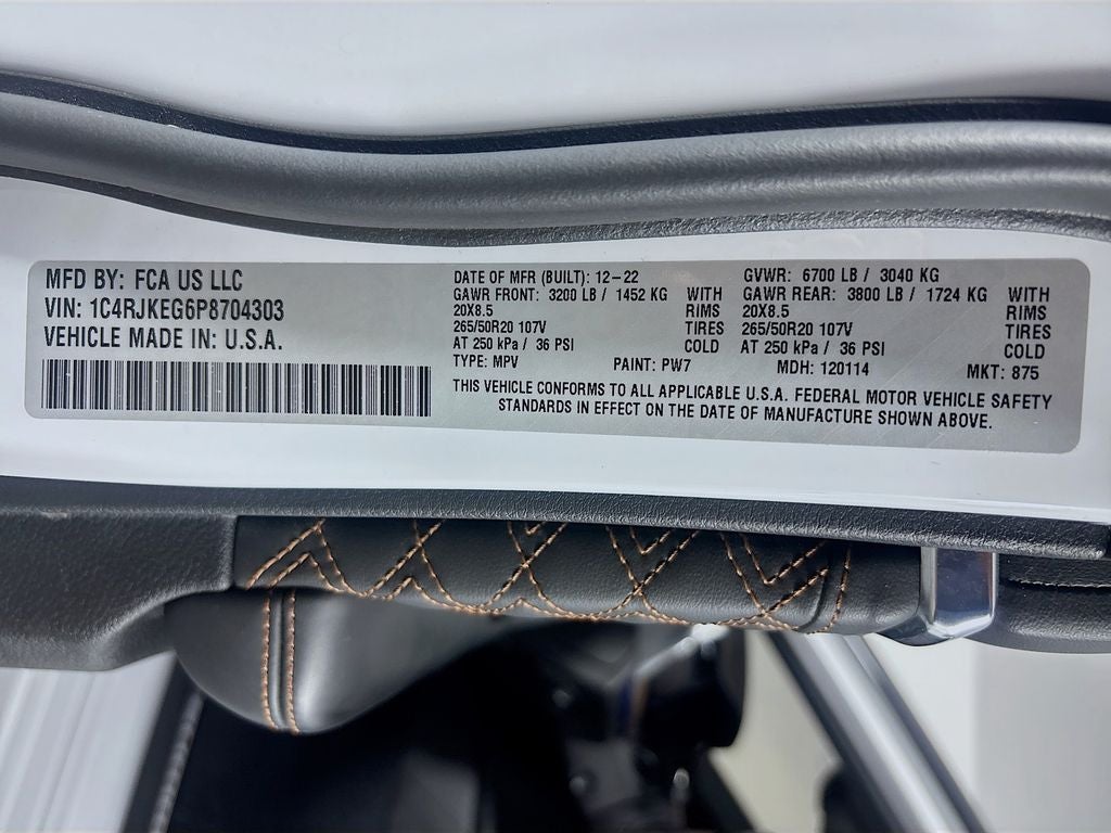 2023 Jeep Grand Cherokee L Summit