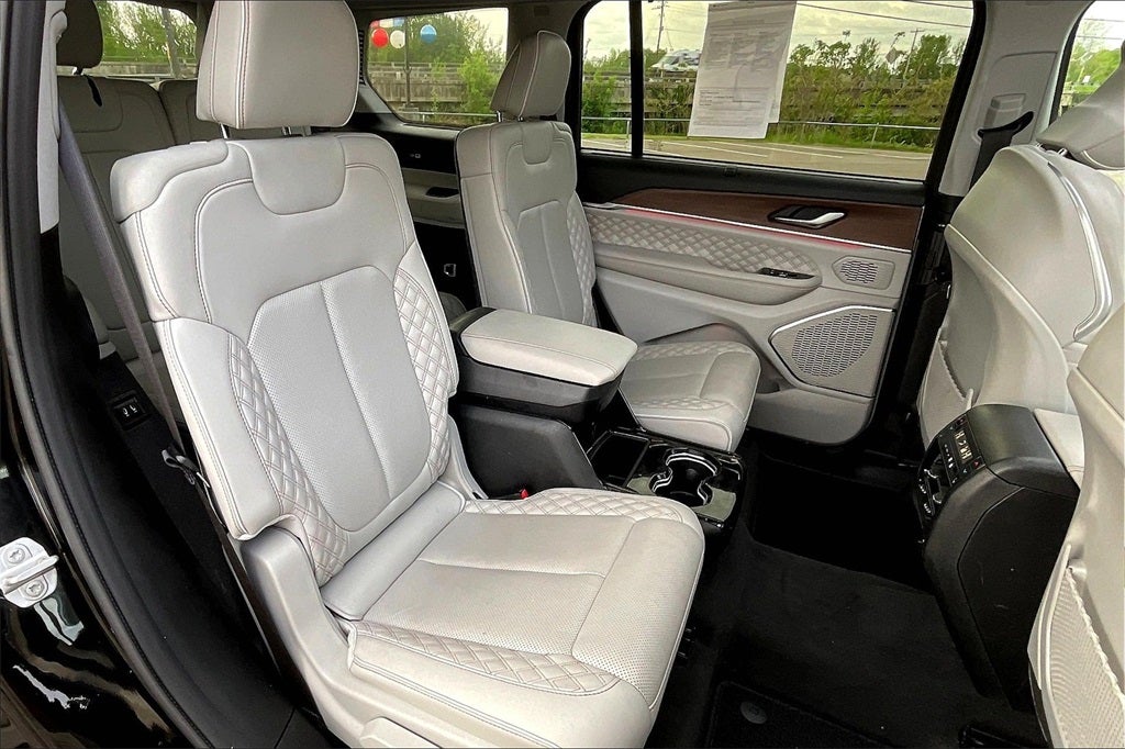 2021 Jeep Grand Cherokee L Summit