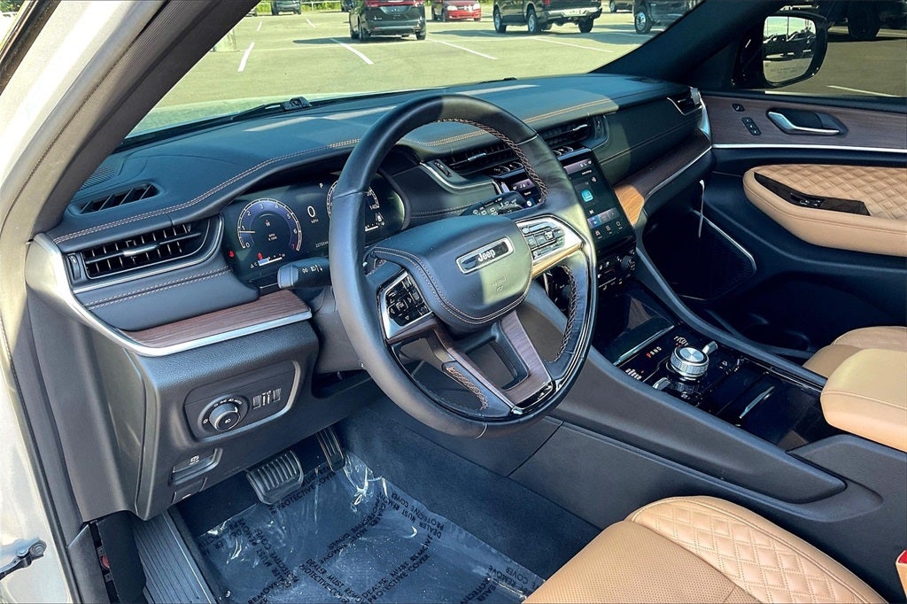 2023 Jeep Grand Cherokee L Summit