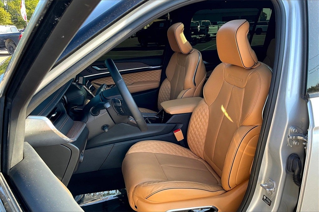 2023 Jeep Grand Cherokee L Summit