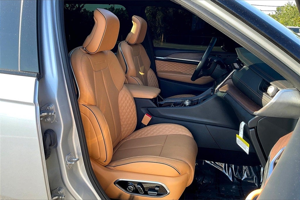 2023 Jeep Grand Cherokee L Summit