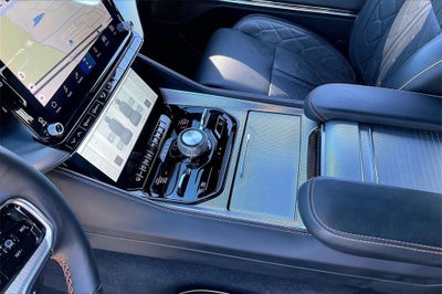 2023 Jeep Grand Wagoneer L Series III