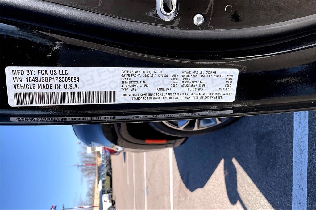 2023 Jeep Grand Wagoneer L Series III