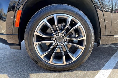 2023 Jeep Grand Wagoneer L Series III