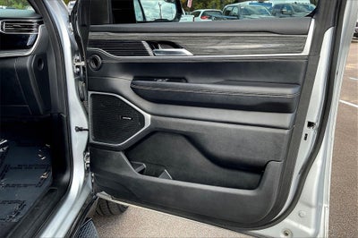 2022 Jeep Wagoneer Series III