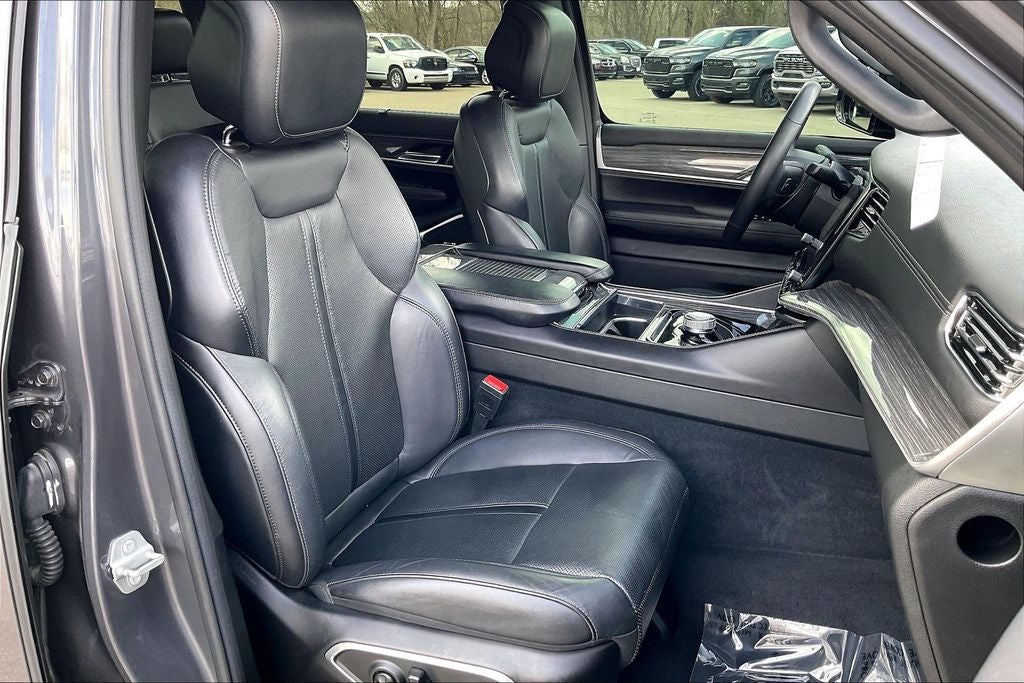 2022 Jeep Wagoneer Series III