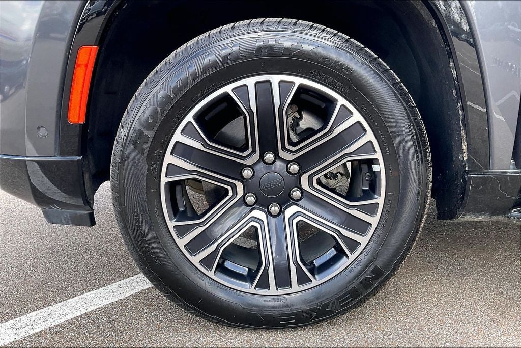 2022 Jeep Wagoneer Series III