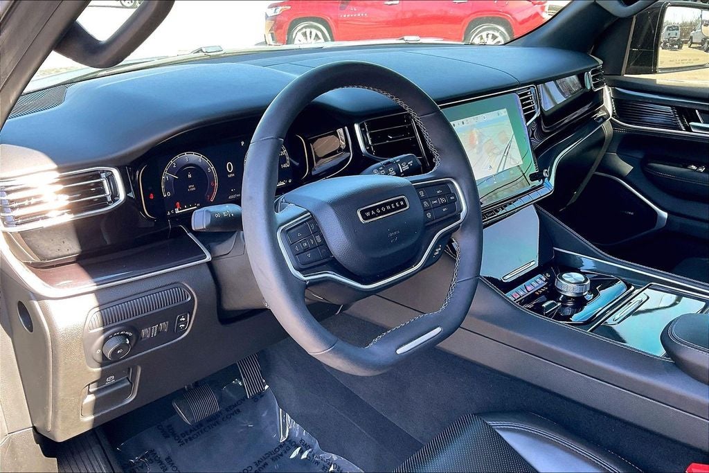 2024 Jeep Wagoneer Base