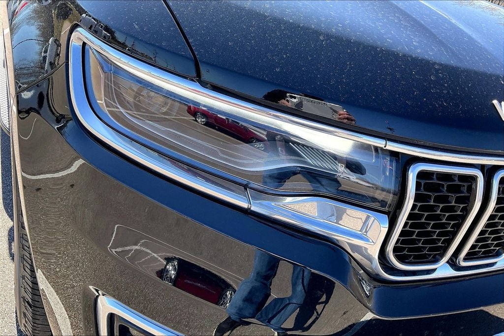 2024 Jeep Wagoneer Base