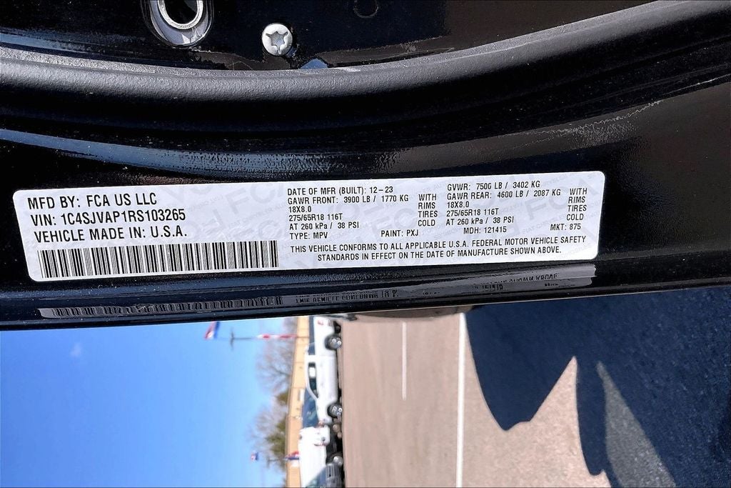 2024 Jeep Wagoneer Base