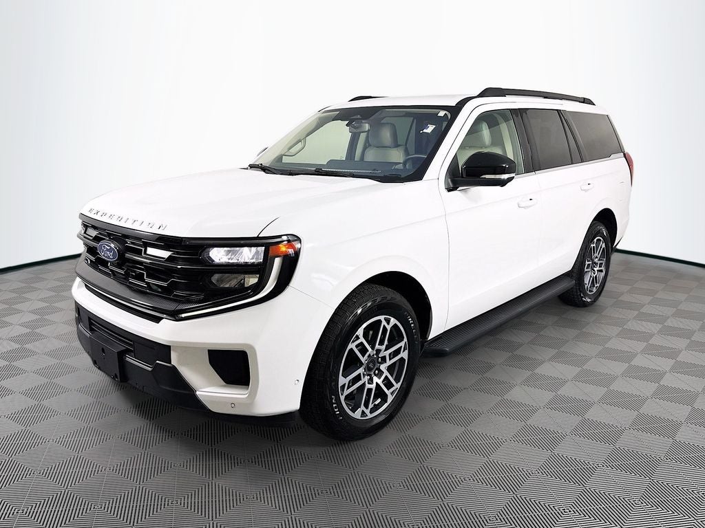 2025 Ford Expedition Active