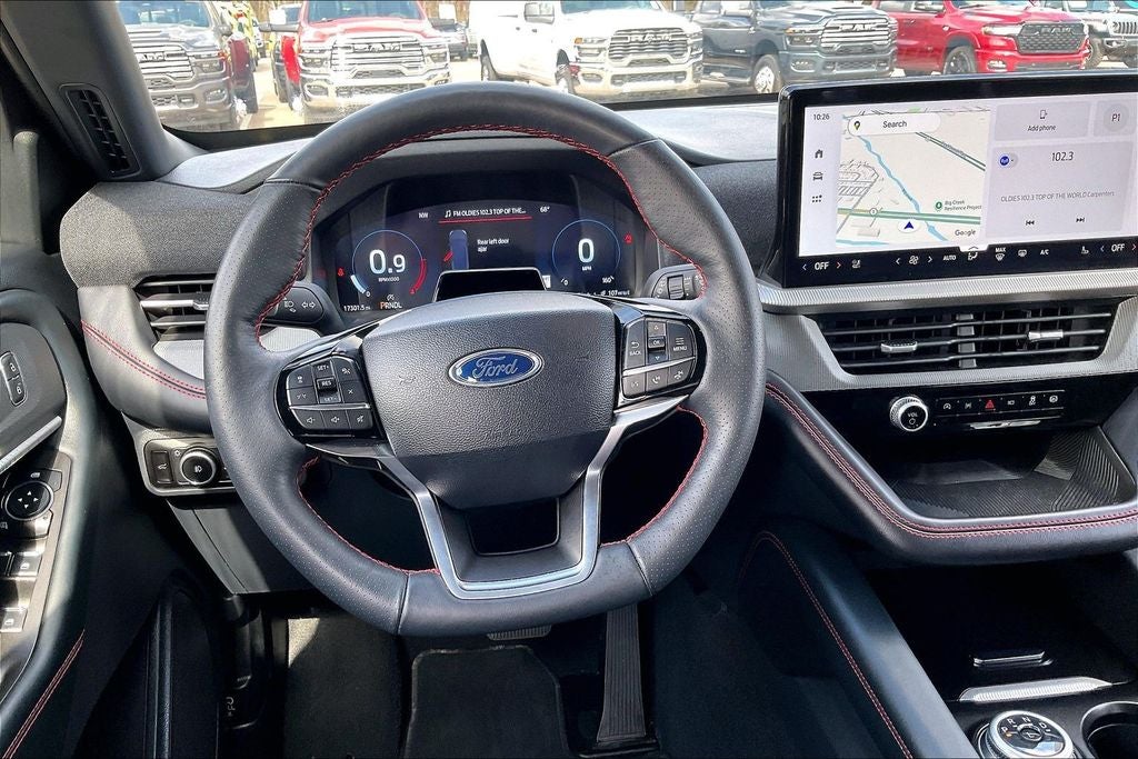 2025 Ford Explorer ST-Line