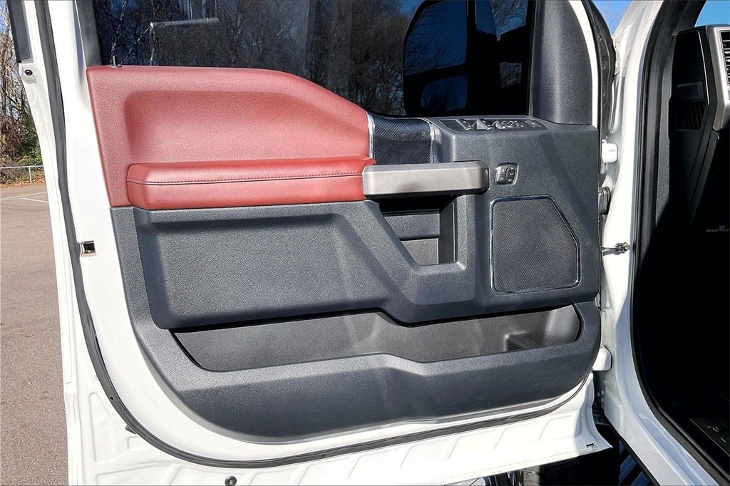 2022 Ford F-250SD Platinum