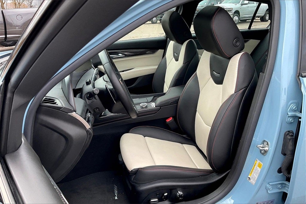 2025 Cadillac CT5 V-Series