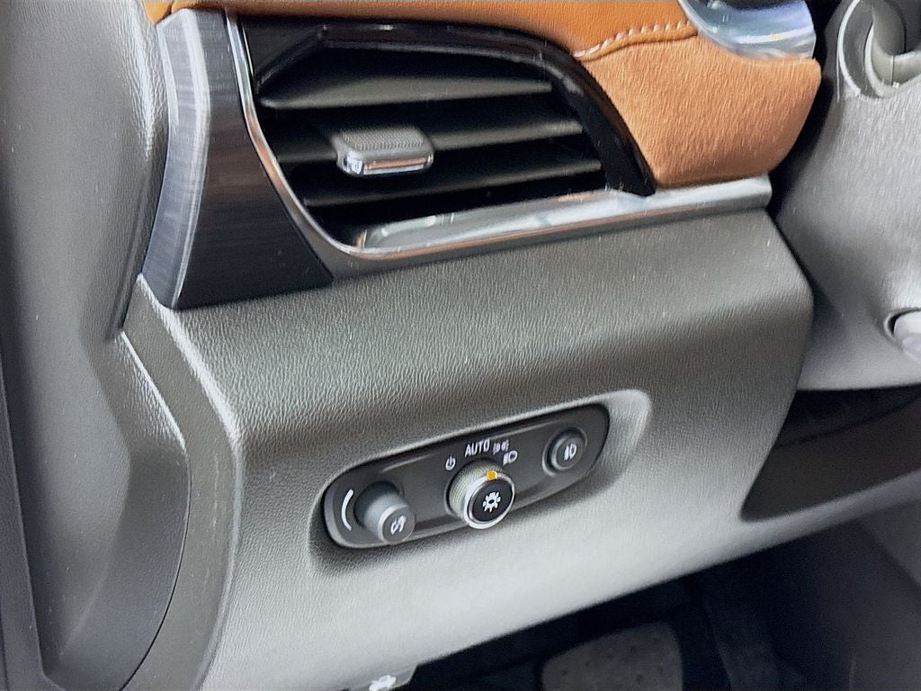 2020 Chevrolet Traverse High Country