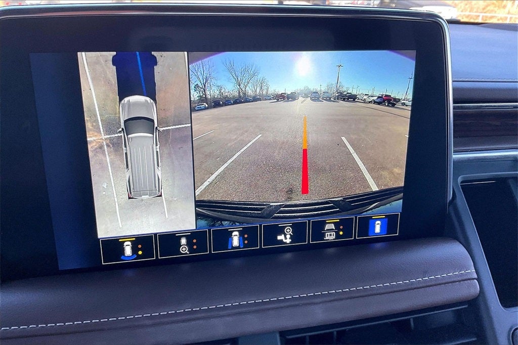 2023 Chevrolet Suburban High Country