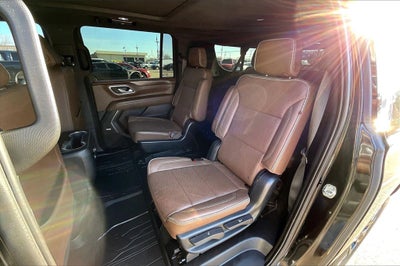 2023 Chevrolet Suburban High Country