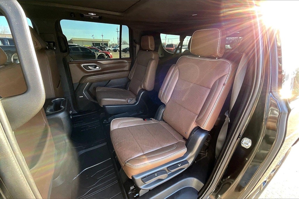 2023 Chevrolet Suburban High Country