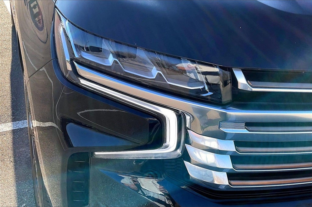 2023 Chevrolet Suburban High Country
