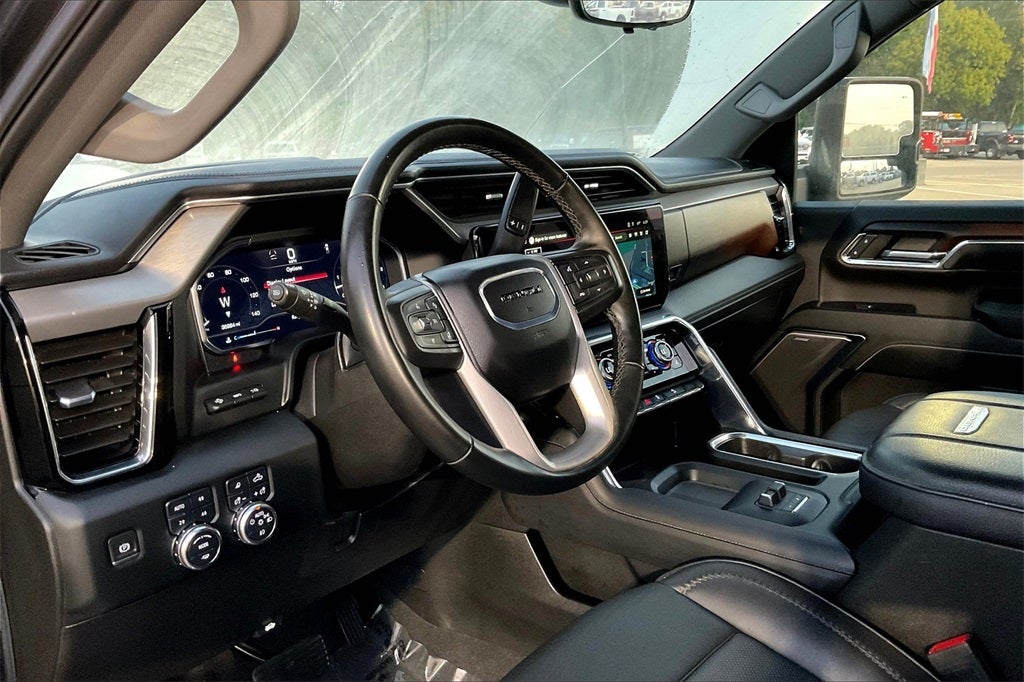 2024 GMC Sierra 2500HD Denali