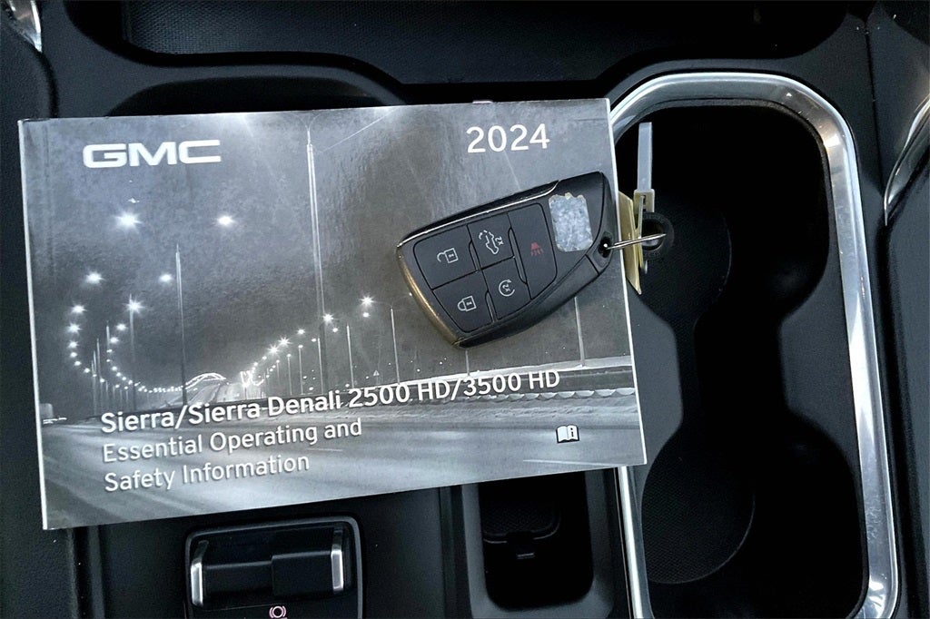 2024 GMC Sierra 2500HD Denali