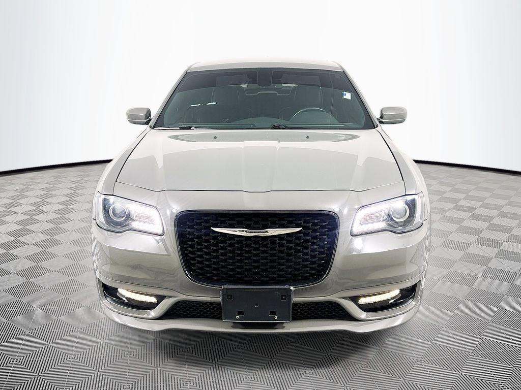 2019 Chrysler 300 S