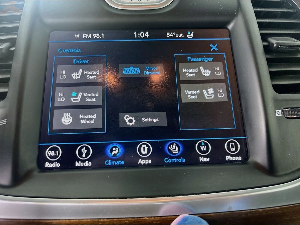 2019 Chrysler 300 C
