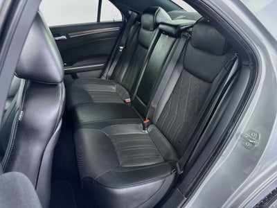 2019 Chrysler 300 C