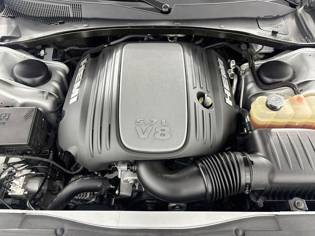 2019 Chrysler 300 C