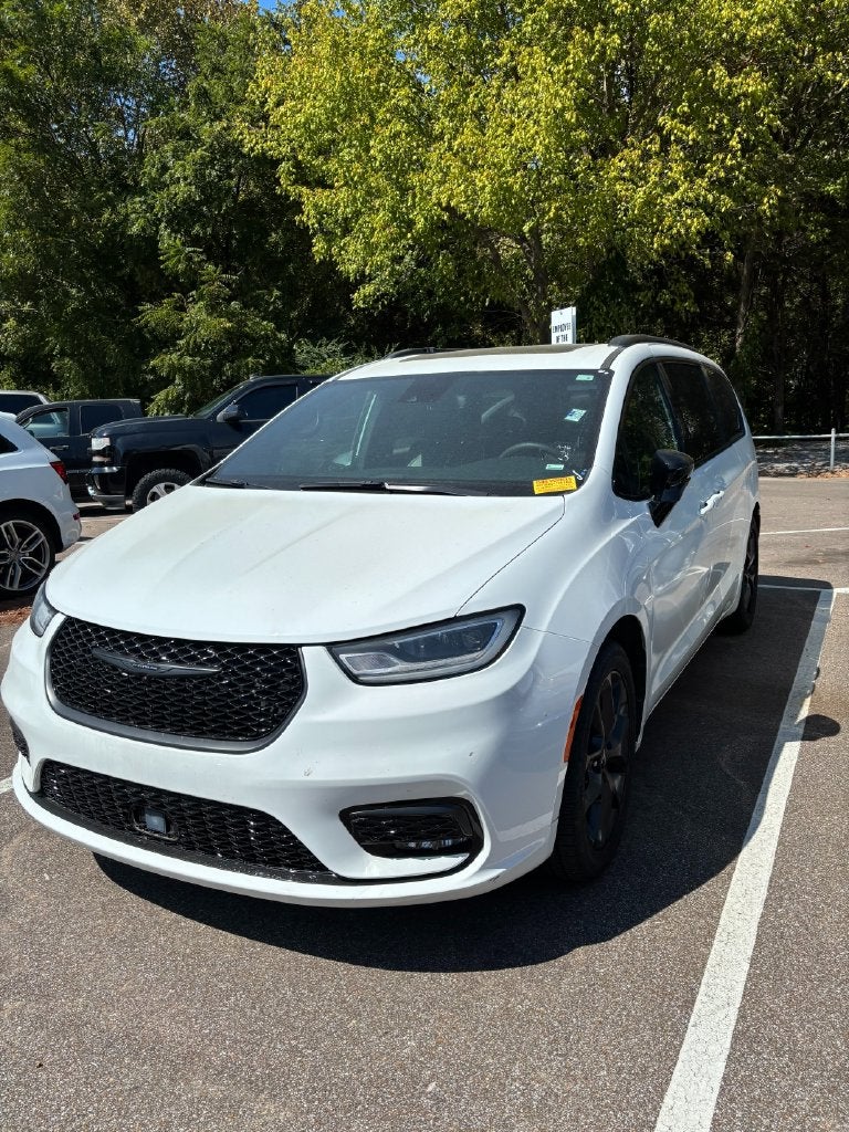 2025 Chrysler Pacifica Limited