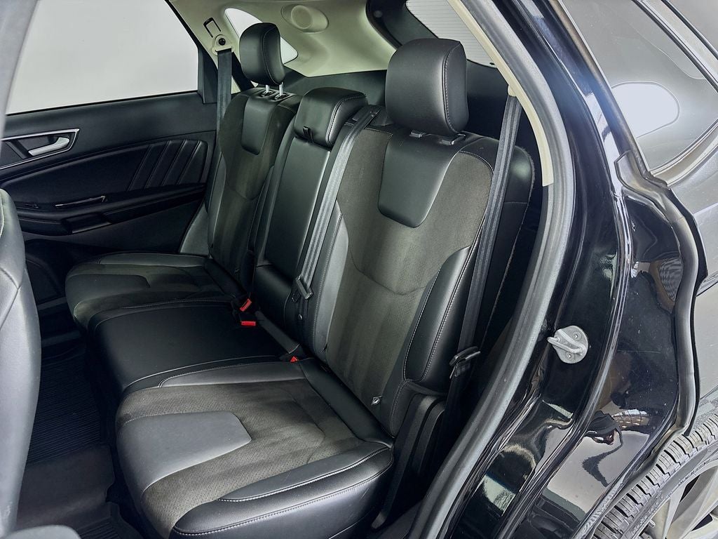 2017 Ford Edge Sport