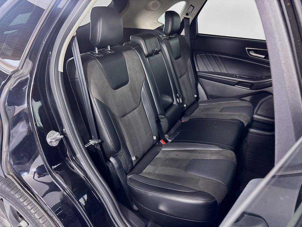 2017 Ford Edge Sport