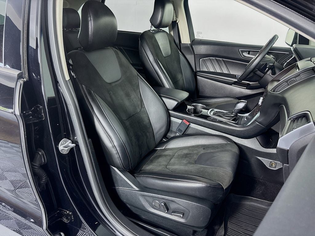 2017 Ford Edge Sport