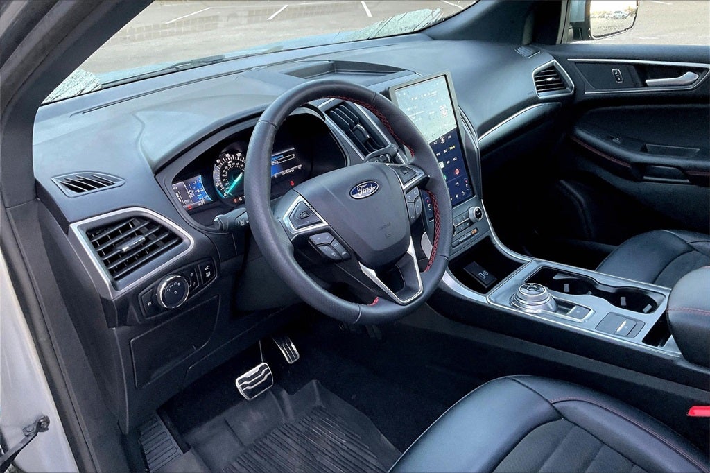 2024 Ford Edge ST Line