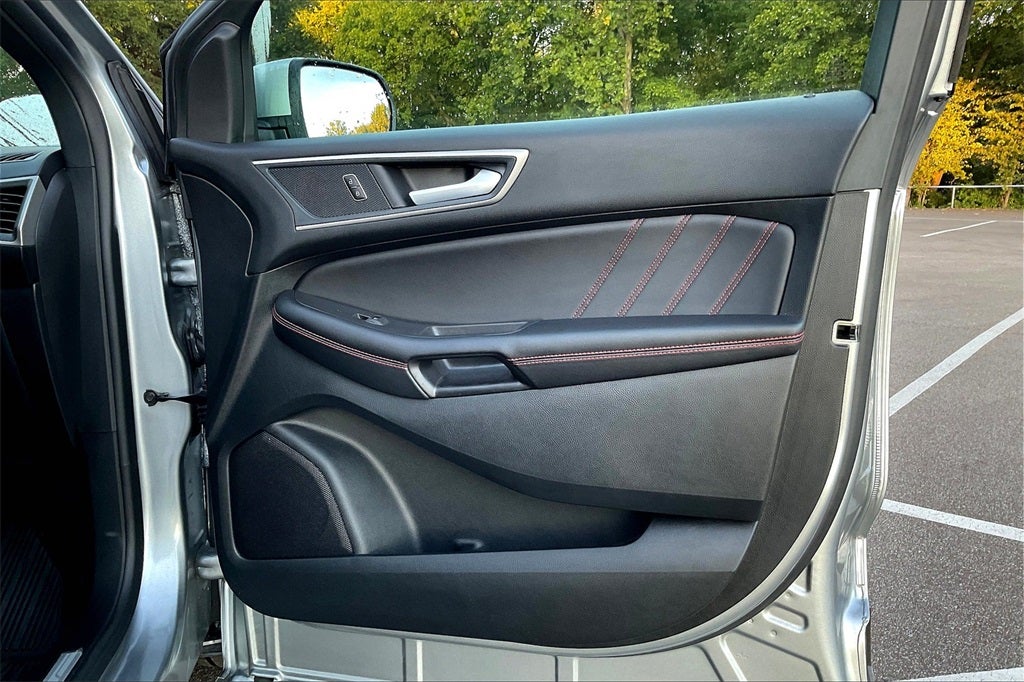 2024 Ford Edge ST Line