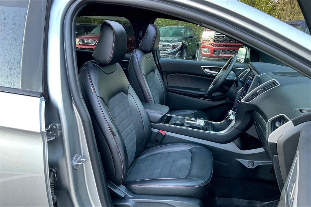 2024 Ford Edge ST Line