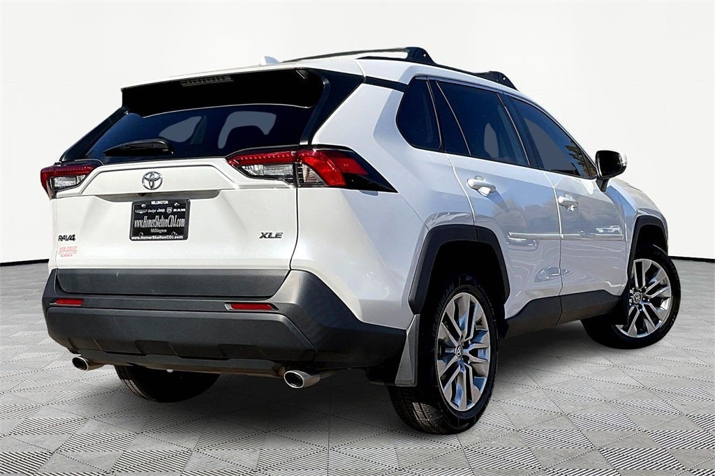 2023 Toyota RAV4 XLE Premium