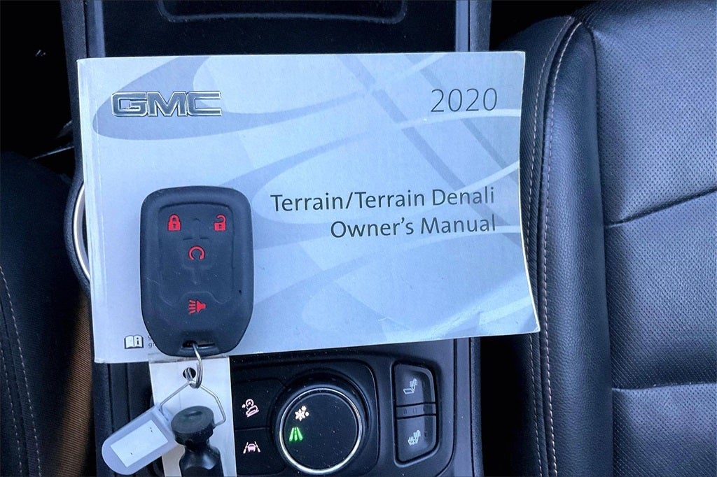 2020 GMC Terrain SLT