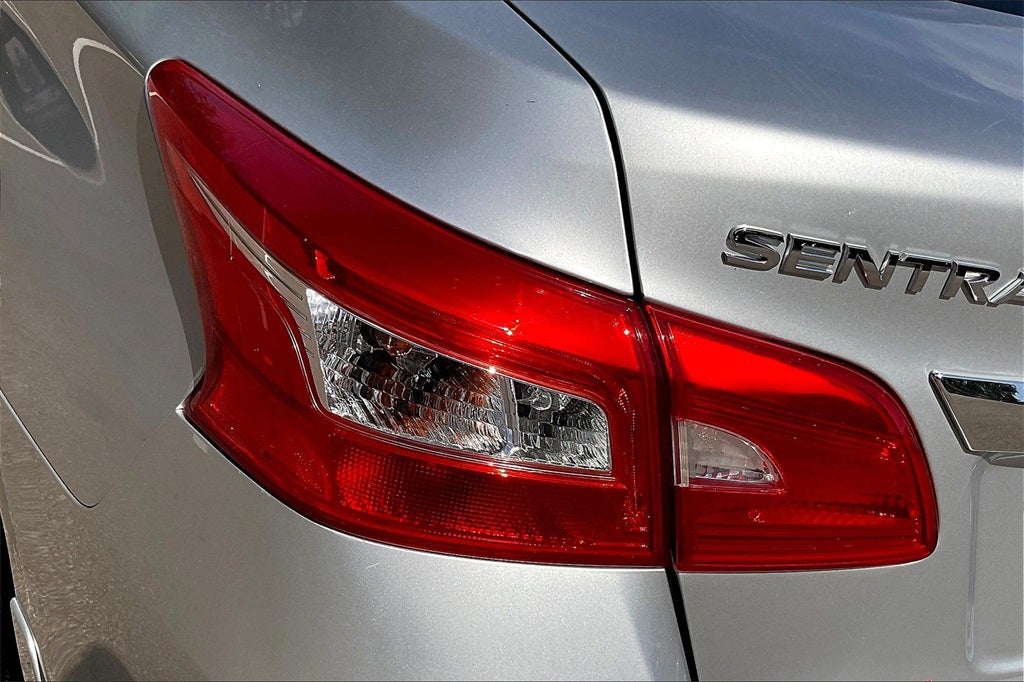 2016 Nissan Sentra SV
