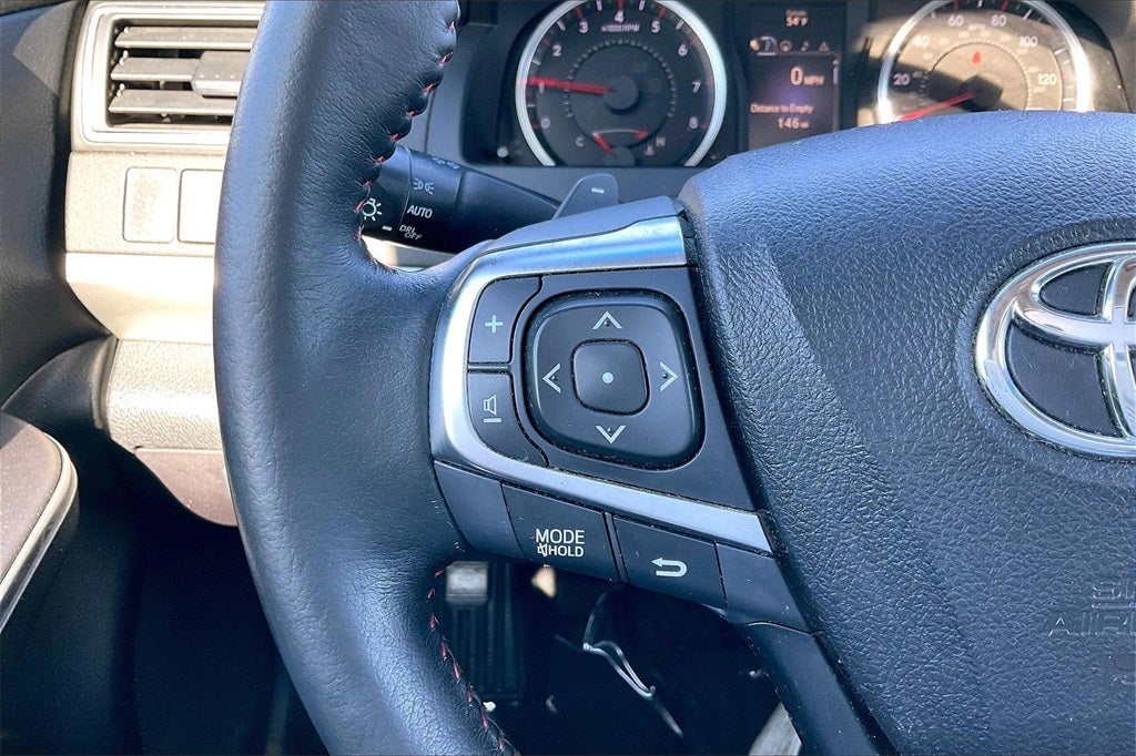 2015 Toyota Camry SE