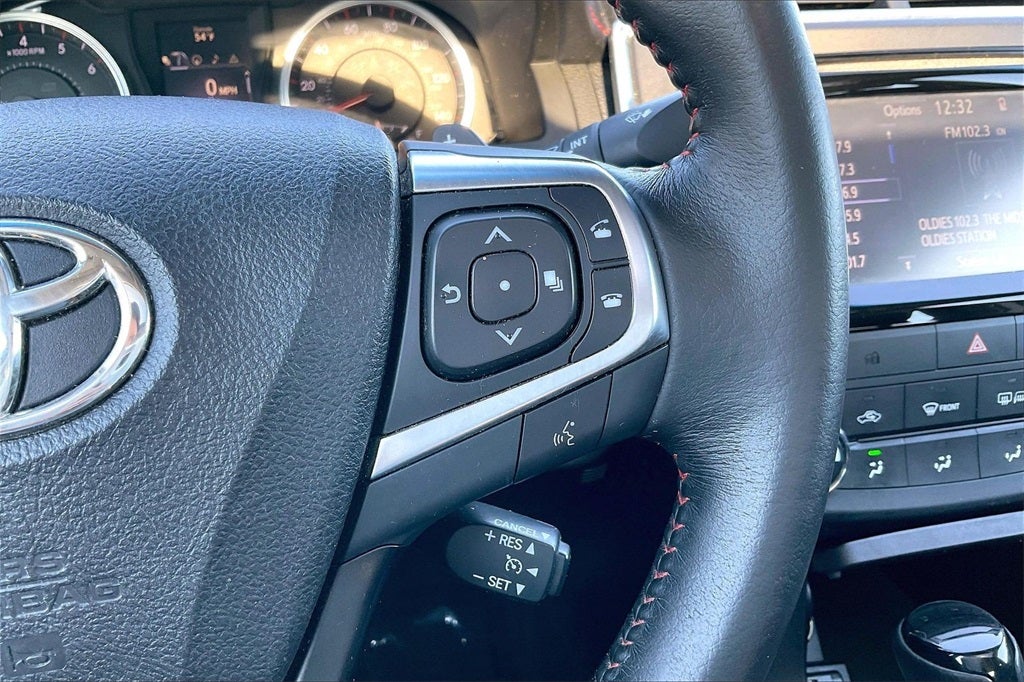 2015 Toyota Camry SE